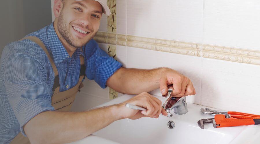 Expert burst pipe repair services in Scarville, IA